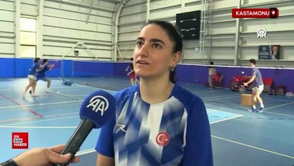 Milli badmintoncu Yasemen'in "büyük hedefi" olimpiyat