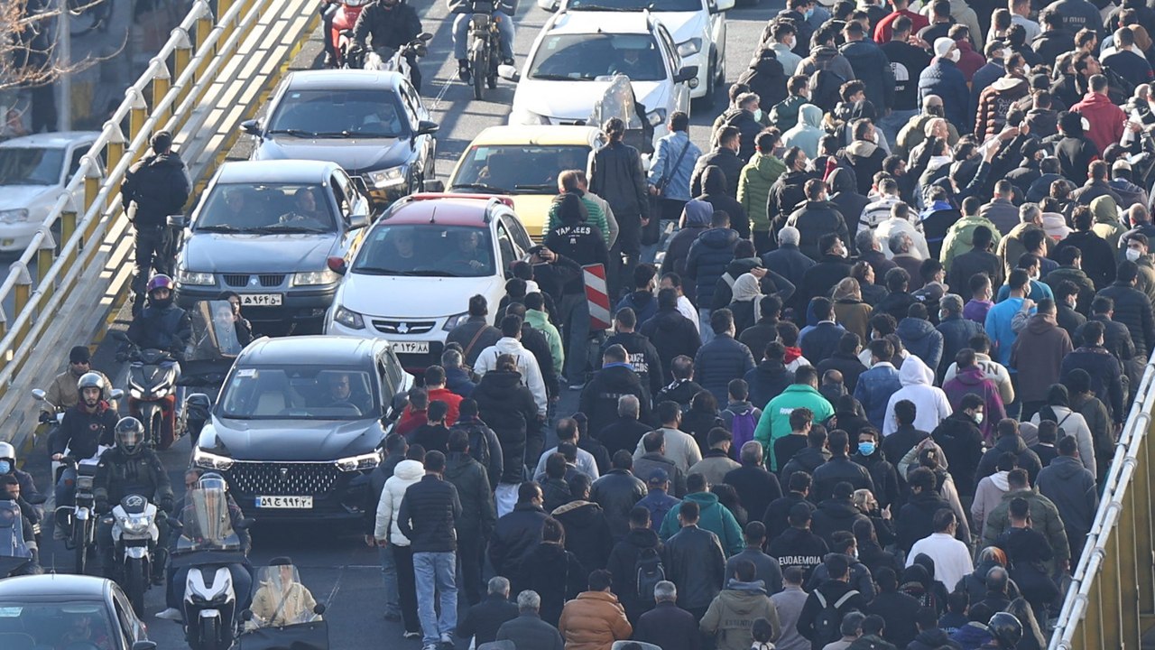 En Iran, les manifestations contre l'inflation galopante prennent de l'ampleur