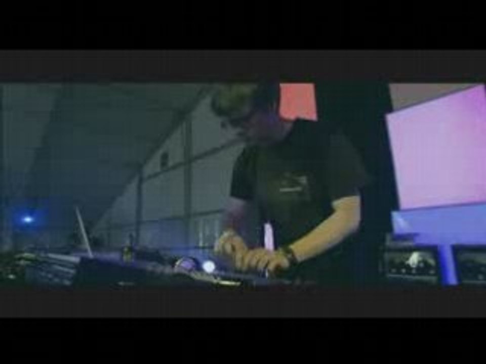 Alexander kowalski - Speakers attack @ I love techno