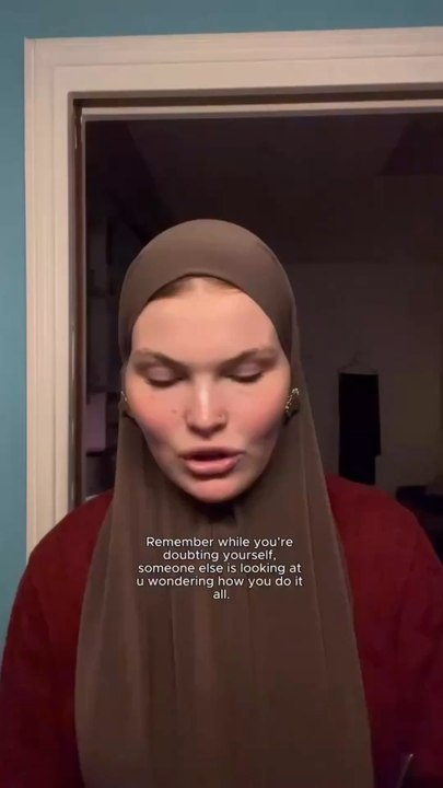 You might not think you’re the best version of yourself right now, as we, as humans, are always chasing better than what we currently have, but in someone’s eyes you could be their best inspiration ✨