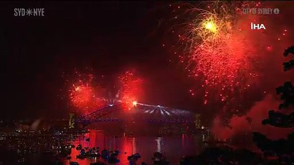 Avustralya 2026’ya havai fişek gösterisiyle girdi