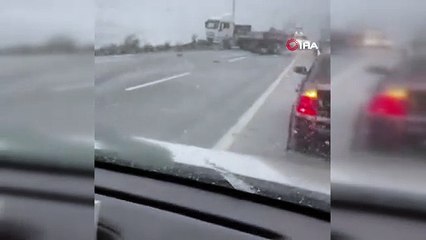 Çevre Yolunda Tır Kazası: Trafik Aksadı, Uzun Araç Kuyrukları Oluştu