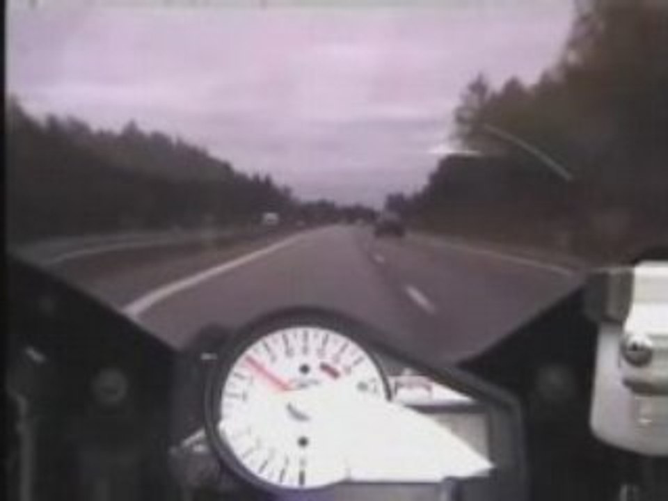 Course poursuite motard/police