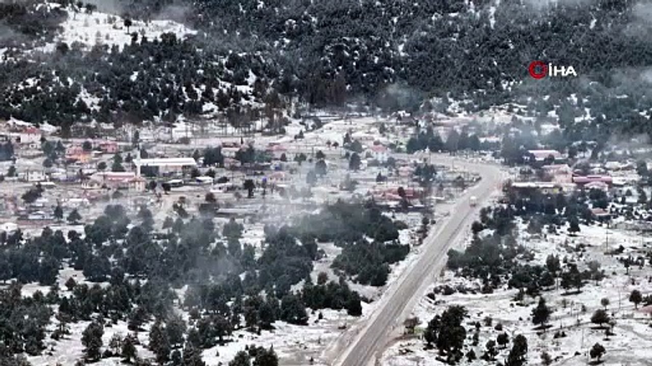 Seydikemer yaylaları beyaza büründü