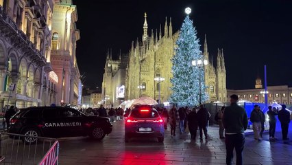 I preparati per il Capodanno in piazza Duomo