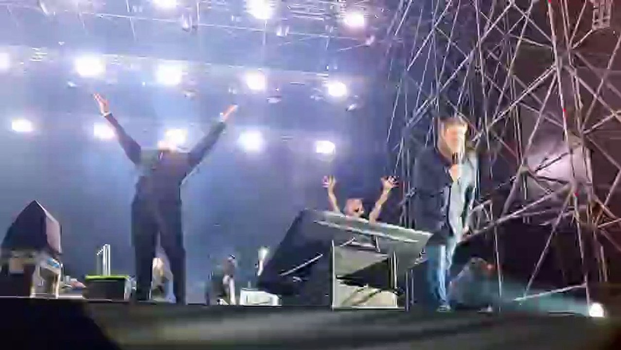 Sassari, gli auguri del sindaco Giuseppe Mascia ai 20mila di piazzale Segni