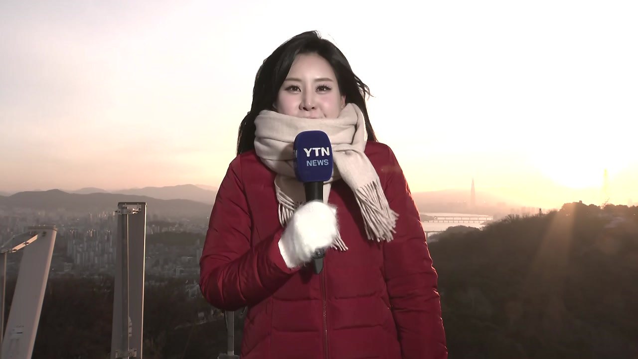 [날씨] 붉게 떠오른 병오년 첫 일출...전국 강추위 기승 / YTN
