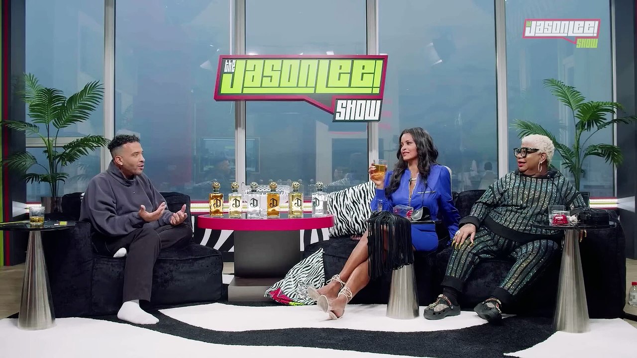 Jason Lee shares a story with Stevie Wonder