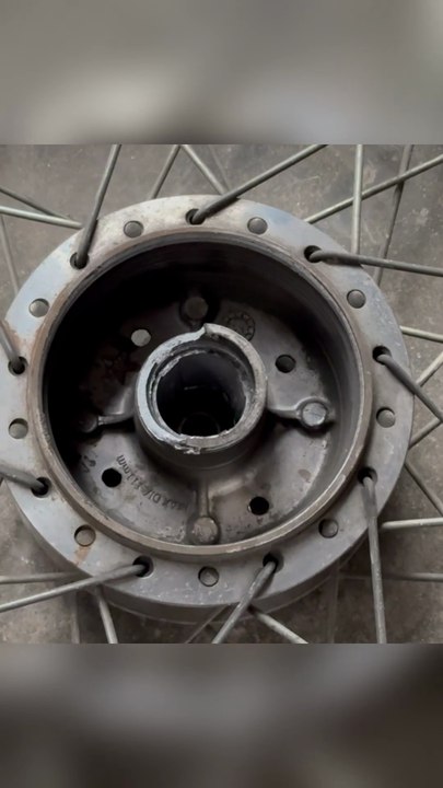 How to Repair a Cracked Motorcycle Wheel Hub | Aluminium Stick Welding