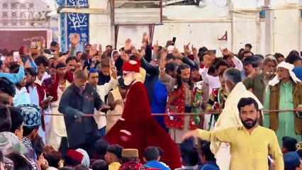 Qalandar Lal Shahbaz, Dhamal 🙌 #maxrecords #qalandar #lalshahbazqalandar