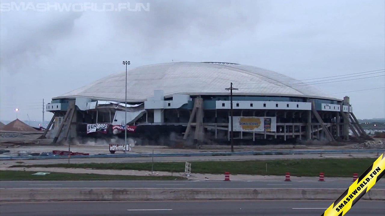 Texas round stadium demolition