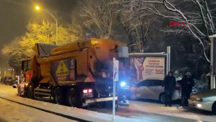 Türkiye beyaza büründü! Kar ve fırtına 63 ili etkisi altına aldı