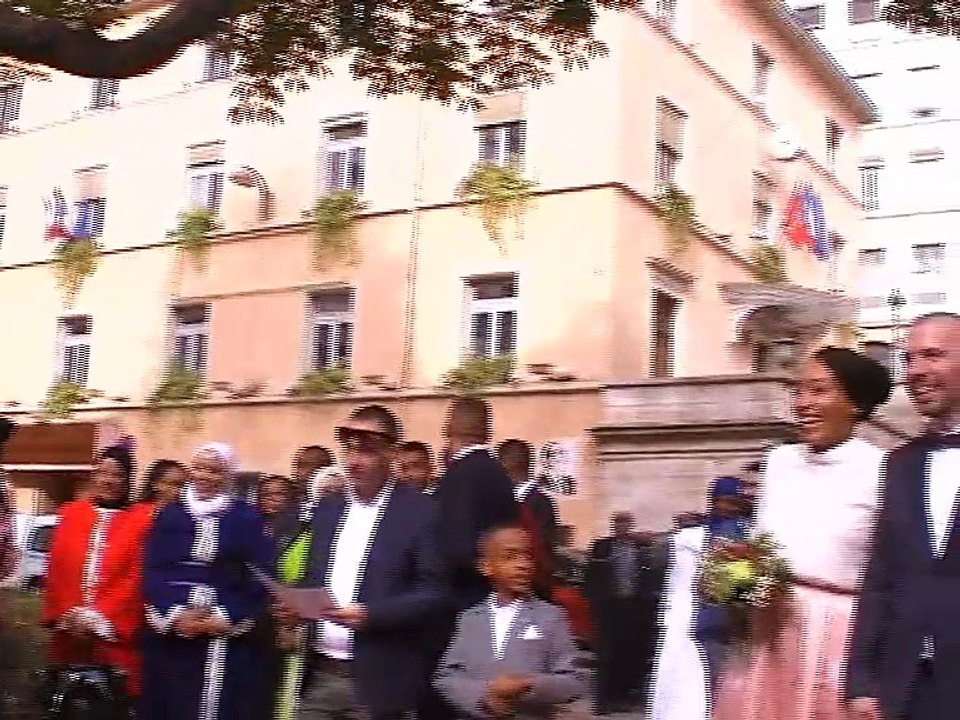 20170614 MOV05D.LA QUÊTE DU BONHEUR