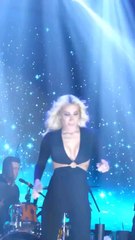 🛑İrem Derici’nin “Bu Defa Başka” şarkısı, yılın son döneminde müzik dünyasında fırtına estirdi.