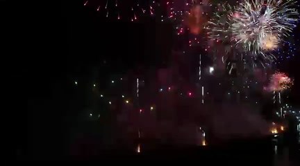 Virada histórica no Litoral do Paraná: maior show de fogos da história ilumina a Ponte de Guaratuba