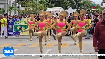 Cientos de personas despiden el 2025 en el Puerto de Veracruz