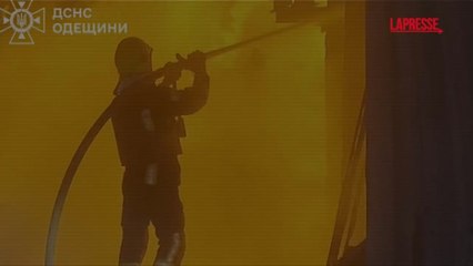 Notte di attacchi russi in Ucraina: droni colpiscono Odessa e Volyn