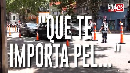 Insólita agresión e insultos a un notero de Crónica durante controles de alcoholemia