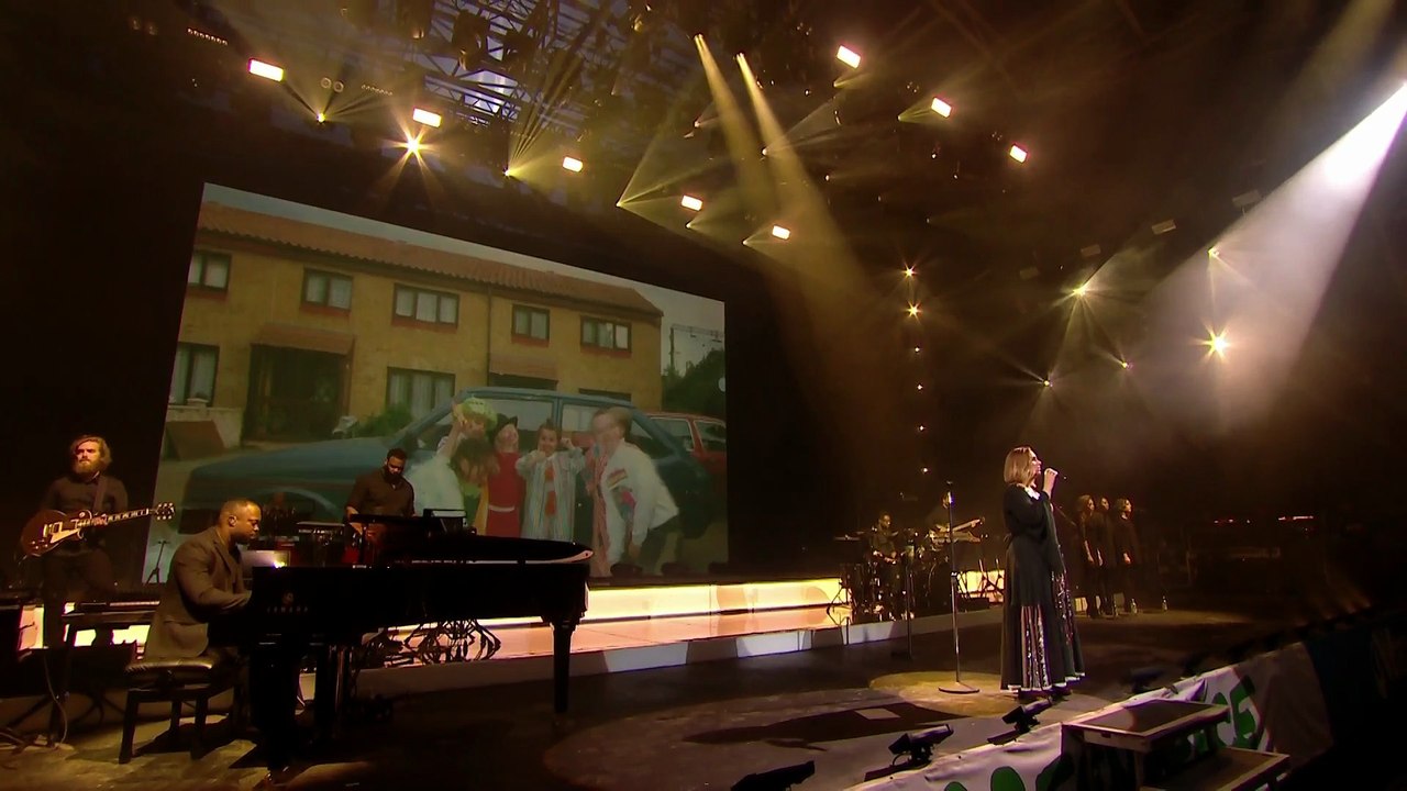 When We Were Young - Adele (live)