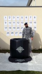 Un bain glacé tous les matins de janvier 🥶Jour 1/31Température extérieure : 2°CTempérature de l’eau : 7°CLes bienfaits sont fous, on en parle demain !