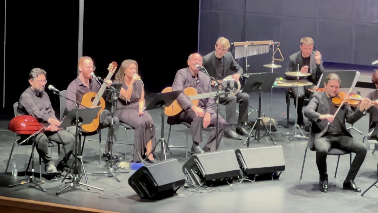 Komo Guadro el Şabat-Sephardic song (Janet & Jak Esim Ensemble /JCOM/Daniel Grossmann, conductor)Thessaloniki
