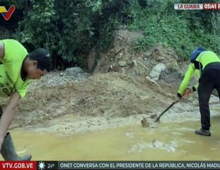 Autoridades y cuadrillas desplegadas para despejar completamente la vialidad del edo. La Guaira