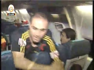 Yonetim, Futbolcu, Taraftar, Sampiyonsun Galatasaray