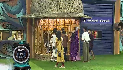 Bigg Boss 9 - E05 Kamrudin Lock Horns with Watermelon Tharkuri
