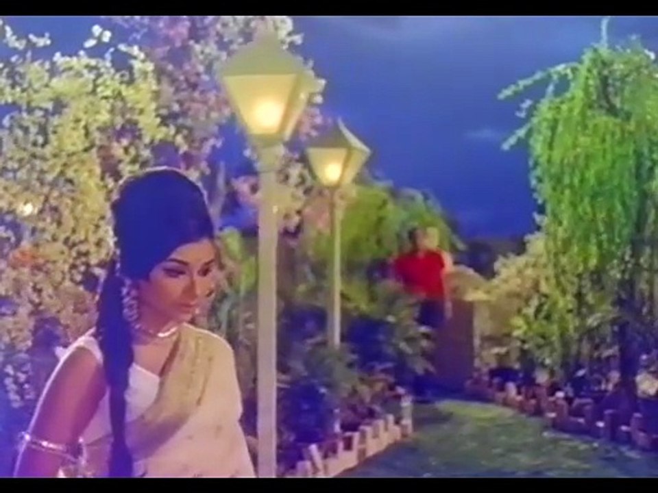 Dil Ki Awaz Bhi Sun Mere Fasane Pe Na Ja - Mohammad Rafi Songs - Sharmila Tagore Songs