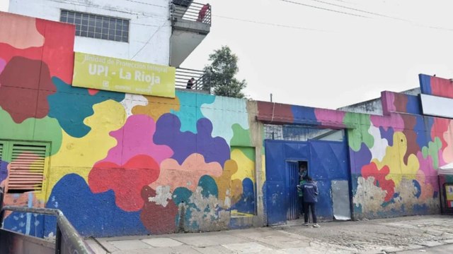 51 menores Emberá fueron trasladados de la UPI La Rioja a Centros Amar en Bogotá