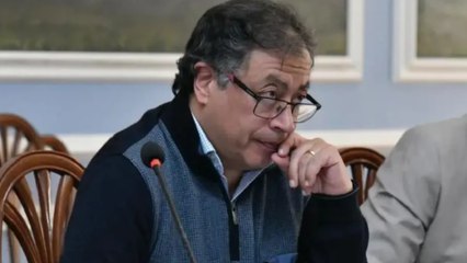 El rifirrafe entre la exdirectora de la URF y el presidente Petro por los fondos de pensiones en el exterior