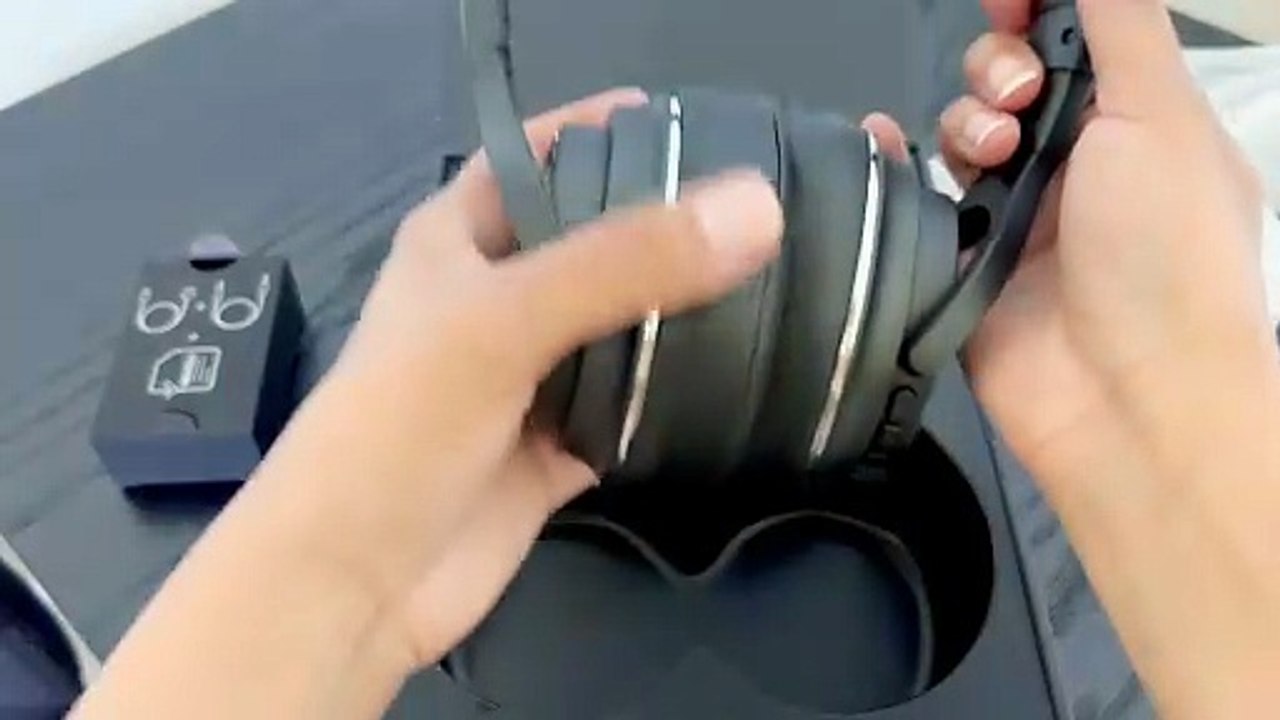 Raycon The Everyday Wireless Bluetooth Over Ear Headphones Review