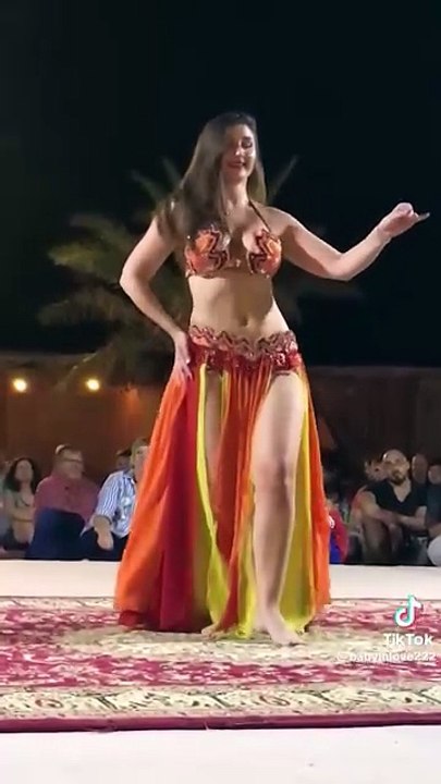 When a beautiful lady  Join the TikTok Dance Party