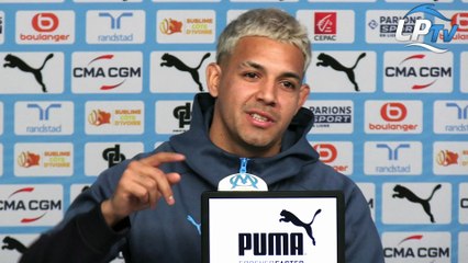 Intégrale de la conférence de presse de Facundo Medina et Roberto De Zerbi avant la réception de Nantes