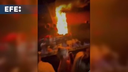 Rastreo de redes: Mueren al menos 40 personas en Suiza tras un incendio en un bar en la noche de fin de año