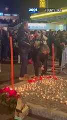 Vigilia por las víctimas del incendio en la estación de esquí en Suiza