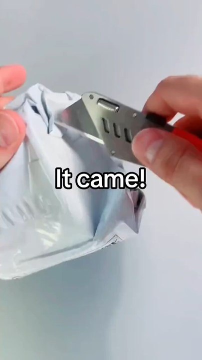 Every pet loves playtime 🐾Bite-resistant toy ball for everyday fun 👉 Shop now on our website