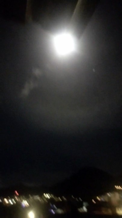 02 de enero 2026 arcoiris al rededor de la luna.