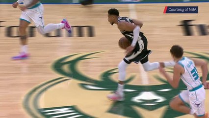 Giannis charges down the lane for trademark dunk