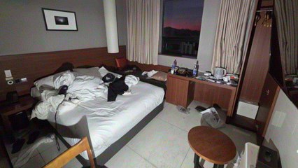 천안 봉명동 숙박업소 화재...20대 남녀 연기 흡입 / YTN