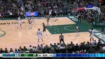 Bucks - Giannis sort son dunk signature