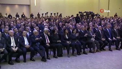 Cumhurbaşkanı Erdoğan: "Tüm karalama kampanyalarına rağmen büyüme stratejimizin meyvelerini toplamaya devam ediyoruz"