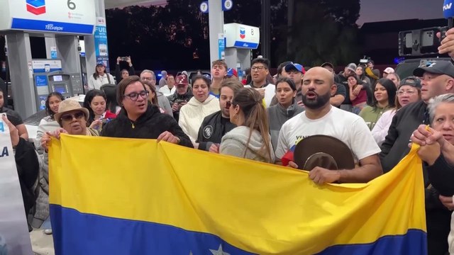 La comunidad venezolana en Florida festeja la presunta captura de Nicolás Maduro