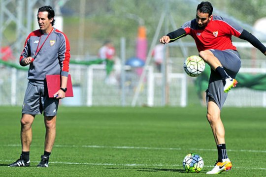 Adil Rami se acuerda de Sevilla, Valencia y de la frase que más le decía Unai Emery