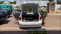 Carro com 175 kg de maconha é apreendido em Cascavel
