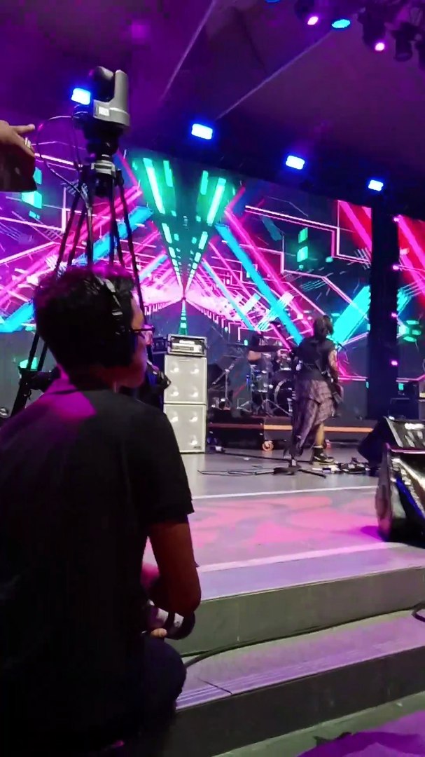 ⁣Sibu New Year Countdown 2026, Candy (Malaysian Rock Band) -  Video 1