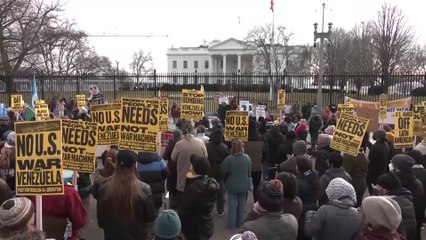 Protesters Rally at White House Against U.S. Intervention in Venezuela