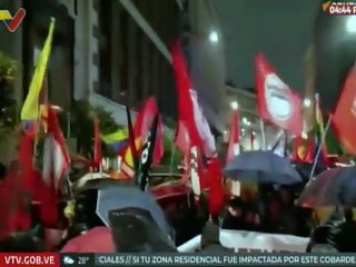 Italianos salen a las calles a repudiar agresión de Estados Unidos contra Venezuela