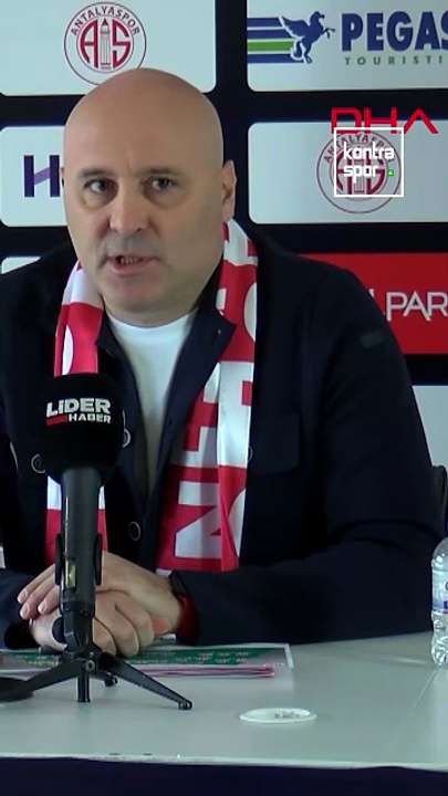 Antalyaspor'da Sami Uğurlu için imza töreni düzenlendi