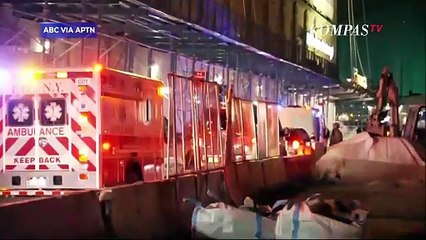 Ekspresi Maduro Digiring Polisi Tiba di Kantor Penegakan Hukum Narkotika New York